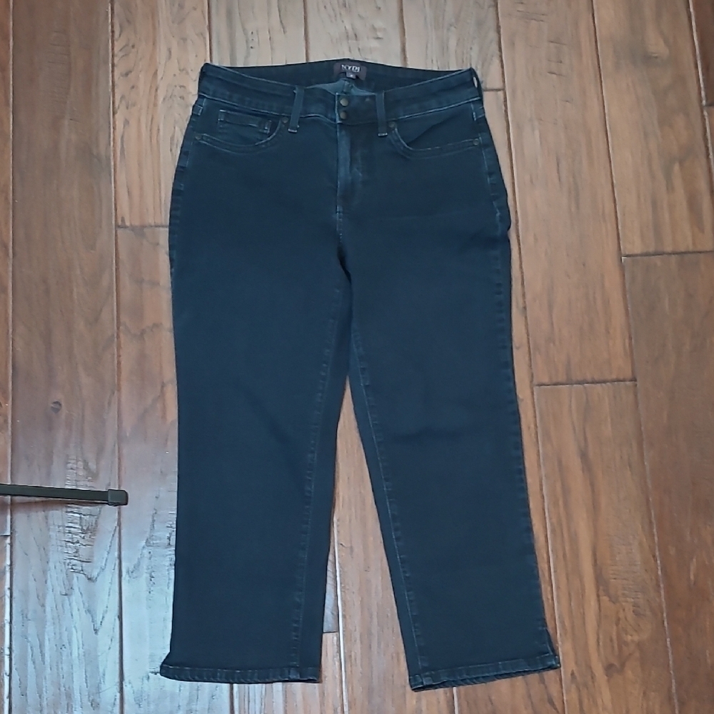 NYDJ Dark Blue Capri/Cropped Jeans size 4